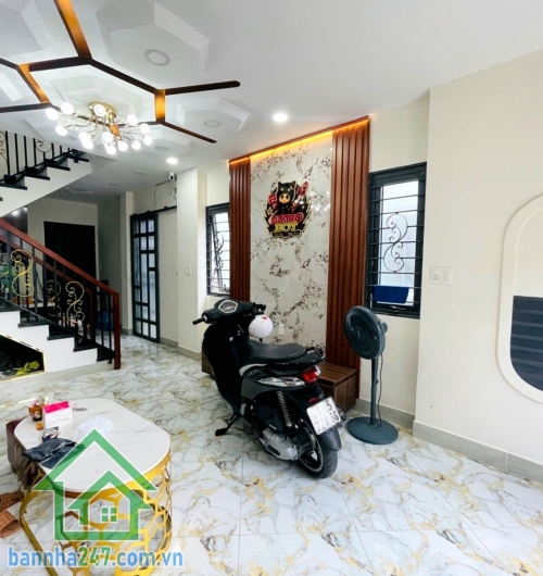 CHỈ 5,79 TỶ – NHÀ GÓC 2 MẶT HẺM – HẺM XE TẢI 6M – 3 PHÒNG NGỦ – GẦN CÔNG VIÊN LÀNG HOA, GÒ VẤP