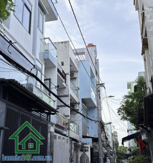 BÁN NHÀ PHỐ CAO CẤP – LÊ VĂN QUỚI, BÌNH TÂN – 5 TẦNG – 4PN 5WC – ĐƯỜNG XE HƠI – GIÁ CHỈ 6.3 TỶ * Vị trí: Trung tâm Bình Tân, hẻm 413 Lê Văn Quới, ngay giáp Tân Bình. 