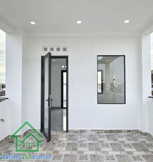 BÁN NHÀ PHỐ CAO CẤP – LÊ VĂN QUỚI, BÌNH TÂN – 5 TẦNG – 4PN 5WC – ĐƯỜNG XE HƠI – GIÁ CHỈ 6.3 TỶ * Vị trí: Trung tâm Bình Tân, hẻm 413 Lê Văn Quới, ngay giáp Tân Bình. 