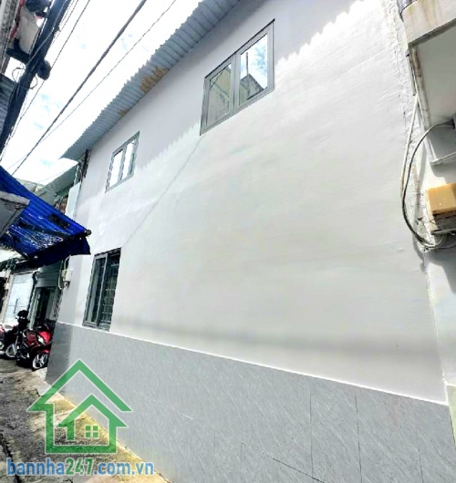 NHÀ ĐẸP Ở NGAY – CHỈ 3,15 Tỷ - DT: 28m² – KHU LÊ ANH XUÂN – TRẦN PHÚ – SỔ HỒNG RIÊNG Diện tích: 8x4m (28m²) – sử dụng 56m² Kết cấu: 1 trệt 1 lầu, 2 phòng ngủ, 2 WC Nhà mới vào ở ngay.