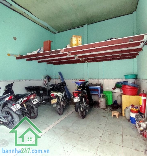 MẶT TIỀN BÌNH TÂN – 194M² – THU NHẬP HƠN 20TR/TH – CÁCH CHỢ 200M Vị trí đắc địa: Cách chợ Bình Trị Đông 200m, ngay đoạn sầm uất Trương Phước Phan, gần BX Miền Tây. 