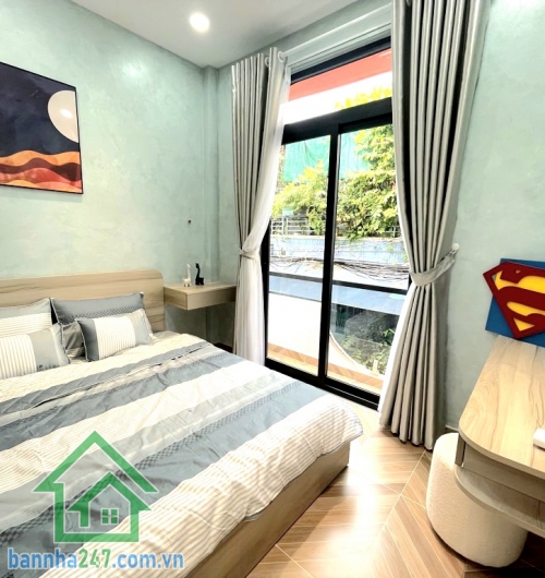 CHỈ 3,95 TỶ – HẺM 3M THÔNG – HUỲNH VĂN NGHỆ – DT 24M² (6x4) – 2 TẦNG – 2 PN, 2 WC Vị trí đẹp, hẻm 3,5m thông thoáng, khu dân cư an ninh, yên tĩnh. Kết cấu 1 trệt + 1 lầu.