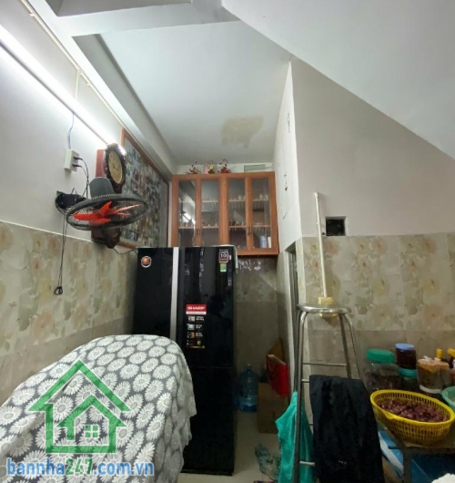 CHỈ 5 TỶ – NHÀ 4 TẦNG BTCT – HẺM 3 GÁC – LÊ TRỌNG TẤN – 4PN RỘNG – 5WC
