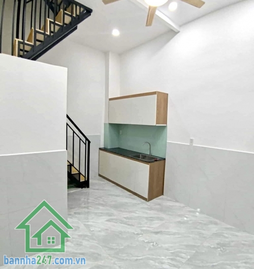 CHỈ 2.9 TỶ – NHÀ MỚI 4 TẦNG – ÂU CƠ, TÂN BÌNH – GIÁP Q.10, Q.11 - 3PN, 3WC * DT: 16m² (3.5x5m) – không quy hoạch * Kết cấu: 4 tầng, 3PN, 3WC, đang hoàn thiện.