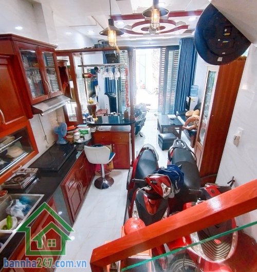 CỰC HIẾM – NHÀ ĐẸP HXH – NGANG 4M – 4 TẦNG - 2PN – 3WC – phòng xông hơi – giếng trời. SÁT NGÃ TƯ BỐN XÃ – CHỈ 4.8 TỶ.