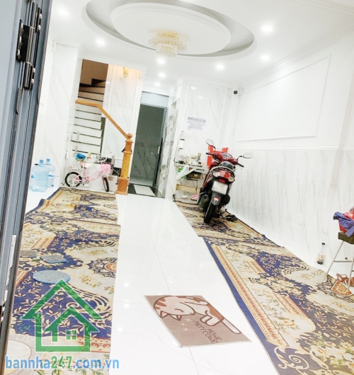 CHỈ 10.45 TỶ – HẺM XE HƠI – 6 TẦNG LUNG LINH – THANG MÁY XỊN – 7PN – 7WC DT: 45/52m² (3.7 x 12m). Kết cấu: 6 tầng BTCT, có thang máy xịn, gồm 7PN, PK, Bếp, Sân thượng rộng.