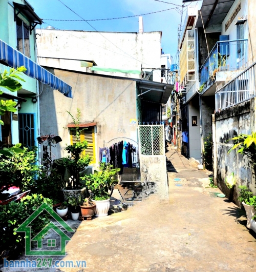CHỈ 3,6 TỶ – HIẾM! NHÀ NGUYỄN CỬU ĐÀM – TÂN SƠN NHÌ – HẺM BA GÁC – 42M² – 2 TẦNG – ĐANG CHO THUÊ 5TR/THÁNG - 2PN – 2WC Vị trí cực đẹp – khu vực hiếm nhà bán 