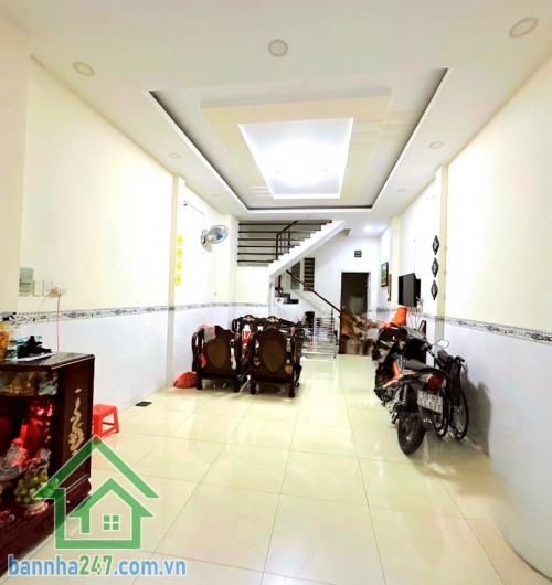 CHỈ 6,99 TỶ - SIÊU PHẨM NHÀ PHỐ 4 TẦNG – KHU VIP TÂN SƠN NHÌ (TÂN PHÚ) - HẺM Ô TÔ – ĐI BỘ RA CÔNG VIÊN – 3 PHÚT AEON MALL - 5 PN – 4 WC Diện tích sử dụng: ~175m²
