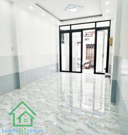 CHỈ 5,55 TỶ – NHÀ 3 TẦNG TRUNG TÂM QUẬN 11 – THÁI PHIÊN – NHÀ ĐẸP Ở NGAY - - 2PN – 2WC.  Diện tích: 39/44m² (3.5 x 13)m Kết cấu: 3 Tầng (1 trệt, 1 lầu, sân thượng), 2PN – 2WC.