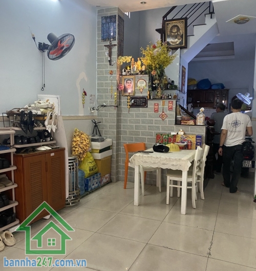 NHỈNH 5 TỶ - SIÊU PHẨM CĂN GÓC 2MT – HXH THÔNG – 4 TẦNG HIỆN ĐẠI – TRƯỜNG CHINH – TÂN BÌNH- NGAY KHU BÀU CÁT. DT: 36m² – 4 tầng BTCT kiên cố Thiết kế sang trọng.