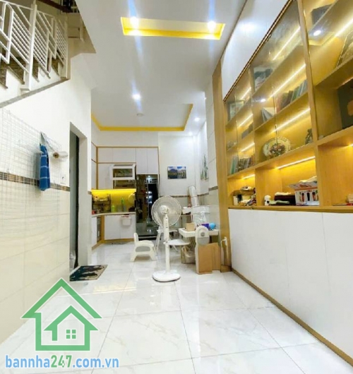 CHỈ 7,3 TỶ – DT: 40M² - NHÀ 4 TẦNG BTCT – 4PN, 3WC - VÀI CĂN RA MT ĐỘC LẬP Khu trung tâm sầm uất P. Tân Thành, Q. Tân Phú, dân trí cao, thuận tiện ra Âu Cơ – Trương Vĩnh Ký – Lũy Bán Bích...