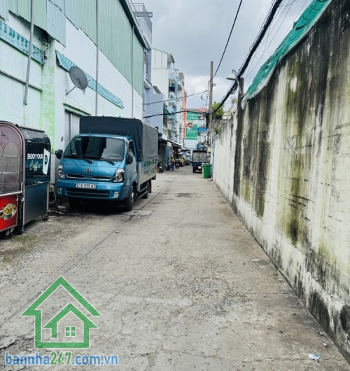 LÊ THÚC HOẠCH – NHÀ ĐẸP 2 TẦNG – HẺM XE HƠI – CHỈ 6.1 TỶ.