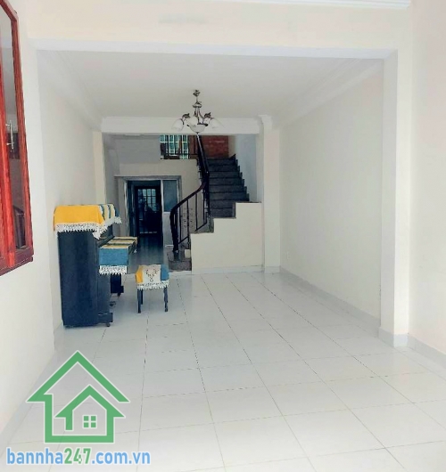 CHỈ 9,5 TỶ – SIÊU PHẨM HẺM NHỰA 7M – KHU VIP CỘNG HÒA – HOÀNG HOA THÁM (P.13, TÂN BÌNH) – 4 TẦNG – 4PN – SỔ CHUẨN * Nhà chính chủ gấp bán, vị trí cực hiếm.