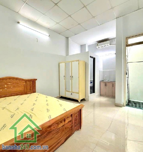 CHỈ 6,2 TỶ – CHDV 3 TẦNG – HẺM 4M GẦN MẶT TIỀN BÌNH TRỊ ĐÔNG. 5PN, 5WC, bếp riêng từng phòng. DT: 4x16m Kết cấu: 1 trệt 2 lầu – gồm 5 phòng, 5WC riêng, bếp riêng. 