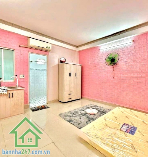 CHỈ 6,2 TỶ – CHDV 3 TẦNG – HẺM 4M GẦN MẶT TIỀN BÌNH TRỊ ĐÔNG. 5PN, 5WC, bếp riêng từng phòng. DT: 4x16m Kết cấu: 1 trệt 2 lầu – gồm 5 phòng, 5WC riêng, bếp riêng. 