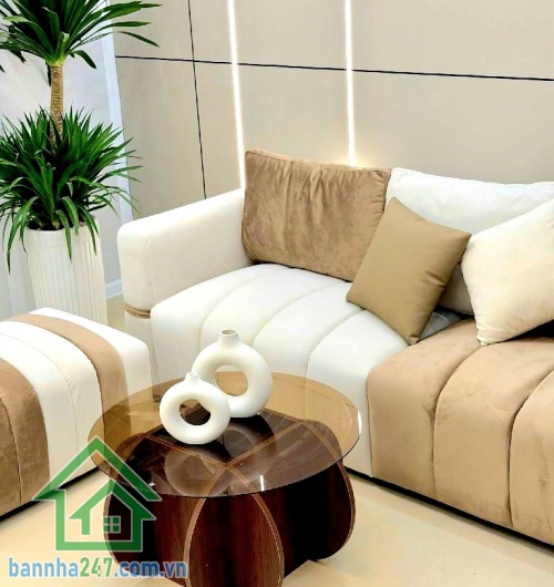  5,15 TỶ – HẺM XE TẢI 6M THÔNG – TÂN KỲ TÂN QUÝ – NHÀ MỚI Ở LIỀN – DT 40M² (4x10)m – 3PN – 2WC Nhà đẹp mới tinh – BTCT kiên cố * Diện tích: 4 x 10m * Kết cấu: 1 trệt + 1 lửng + 1 lầu* Công năng đầy đủ: 3PN – 2WC * Nội thất xịn, chỉ việc xách vali vào ở ng