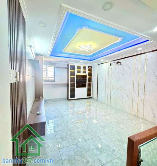 CHỈ 6,85 TỶ - SIÊU PHẨM 5 TẦNG – FULL NỘI THẤT – MTKD HẺM XE TẢI BÌNH TRỊ ĐÔNG - VỪA Ở – VỪA KINH DOANH – 4 PN – 4 WC - VỊ TRÍ HIẾM Diện tích: 4m x 13m – CN 48m²