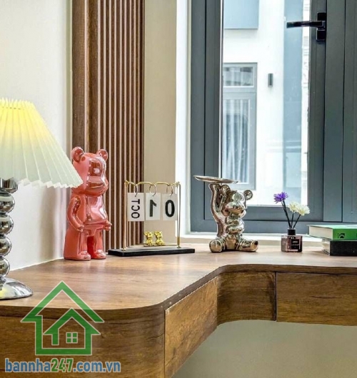 7,3 TỶ (TL) – HXH 6M – NGAY LÔ TƯ – NHÀ 5 TẦNG SIÊU HIẾM - DTSD 212m² – 5PN – 6WC – TẶNG FULL NỘI THẤT Diện tích đất: 4m x 12m – 48m² Diện tích XD:212m² 