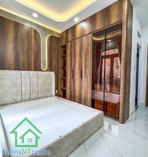 7,3 TỶ (TL) – HXH 6M – NGAY LÔ TƯ – NHÀ 5 TẦNG SIÊU HIẾM - DTSD 212m² – 5PN – 6WC – TẶNG FULL NỘI THẤT Diện tích đất: 4m x 12m – 48m² Diện tích XD:212m² 