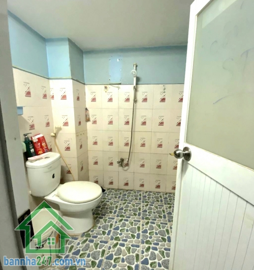CHỈ 6,99 TỶ – MTKD PHÚ THỌ HOÀ – NGAY TRUNG TÂM PHỐ TƠ LỤA - DT: 52M² (5.7 × 11)m - 2 TẦNG -  DT: 5.7 × 11m – Vuông vức – Hẻm rộng như mặt tiền Vị trí siêu đắc địa