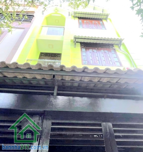 Nhỉnh 6 Tỷ – HXH Trường Chinh – 3 Tầng BTCT - Cách Mặt Tiền Vài Căn – 4PN - 4WC – Gần Ga T3 Nhà hẻm xe hơi Trường Chinh – Tân Bình, vị trí cực hiếm trong tầm giá