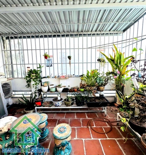 CHỈ 5,2 TỶ – NHÀ TRẦN VĂN ƠN – TÂN PHÚ – Ở NGAY - 46m² – 3 TẦNG – 3PN – 3WC – NHÀ ĐẸP  Diện tích: 46m² - 1 trệt + 2 lầu (3 tầng) 3 PN – 3 WC (mỗi phòng 1 WC riêng)