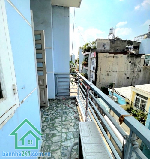CHỈ 7 TỶ (TL) - SIÊU PHẨM 4 TẦNG – HXH THÔNG – NGAY AEON MALL TÂN PHÚ - DT: 71M² – NHÀ TO – GIÁ TỐT HIẾM KHU VỰC - 5PN - 4WC Vị trí đắc địa: * Ngay AEON Mall Tân Phú