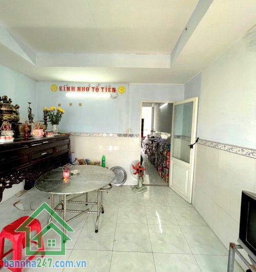 CHỈ 7 TỶ (TL) - SIÊU PHẨM 4 TẦNG – HXH THÔNG – NGAY AEON MALL TÂN PHÚ - DT: 71M² – NHÀ TO – GIÁ TỐT HIẾM KHU VỰC - 5PN - 4WC Vị trí đắc địa: * Ngay AEON Mall Tân Phú