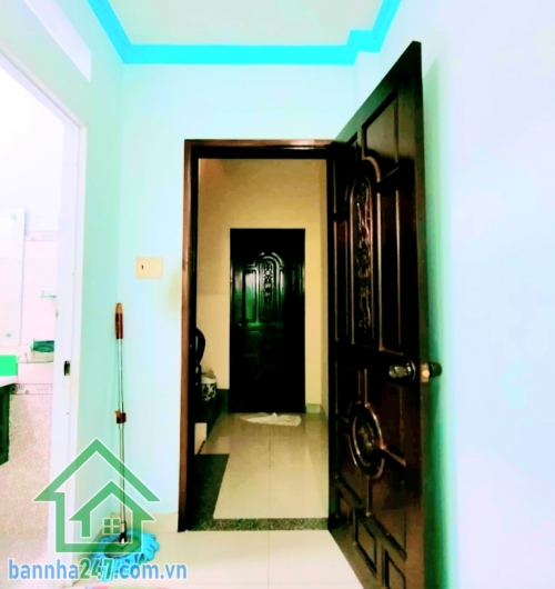CHỈ 8,199 TỶ – HẺM 3,5M – NGAY ĐẤT THÁNH, PHƯỜNG 6, TÂN BÌNH – DT 75M² (4,3x17) – 4 TẦNG – 5 PHÒNG NGỦ, 5 WC Vị trí trung tâm, sát các tuyến đường lớn: Bắc Hải