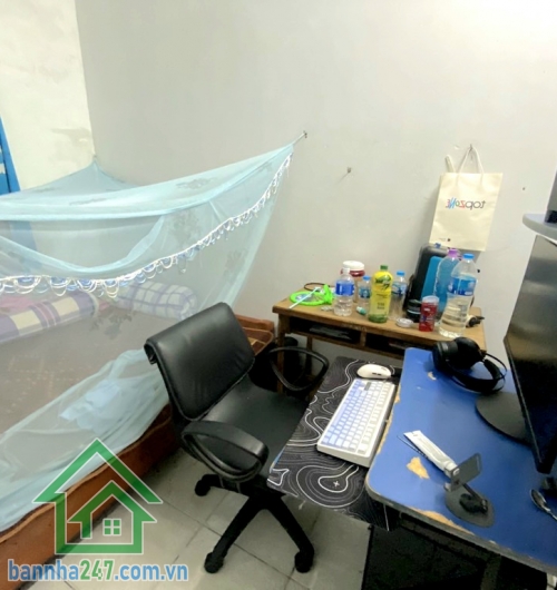 CHỈ 5,29 TỶ – HẺM 3.5M, VÀI CĂN RA MẶT TIỀN BÌNH TRỊ ĐÔNG – DT 66.1M2 (5.8x11.4M) – 3PN, 2WC Nhà 1 trệt 1 lầu, gồm phòng khách, bếp, 3PN, 2WC. 