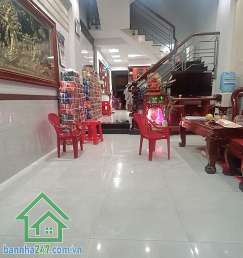 Siêu phẩm 4 tầng – Hẻm xe hơi 8m – Phạm Quý Thích, Tân Phú. Diện tích: 4x20m – vuông vức. Kết cấu: 1 trệt – 2 lầu – sân thượng trước sau. Công năng: 4PN – 4WC.