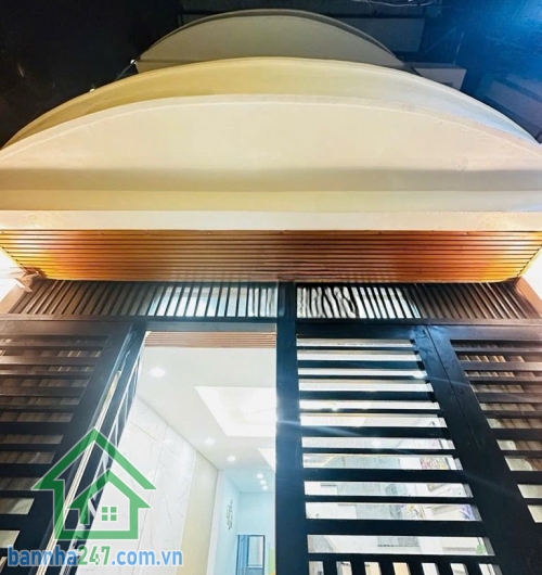 CHỈ 4,78 TỶ – NHÀ 3 TẦNG – NGUYỄN TRỌNG TUYỂN – P.1 – TÂN BÌNH – CĂN GÓC THOÁNG - 2PN – 3WC * Diện tích: 24m² (3,2m x 9,4m) * Kết cấu: 3 tầng BTCT 