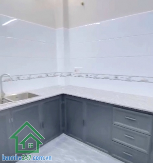 CHỈ 6,9 TỶ – NHÀ 3 TẦNG – 5PN 6WC – HẺM 5M – GẦN NGÃ TƯ BẢY HIỀN – P.8, TÂN BÌNH DT: 3.65 nở hậu 3.95, dài 14m (44.6m² CN đủ)  Kết cấu: 1 trệt 2 lầu – 5PN, 6WC