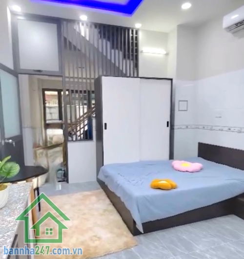 CHỈ 6,9 TỶ – NHÀ 3 TẦNG – 5PN 6WC – HẺM 5M – GẦN NGÃ TƯ BẢY HIỀN – P.8, TÂN BÌNH DT: 3.65 nở hậu 3.95, dài 14m (44.6m² CN đủ)  Kết cấu: 1 trệt 2 lầu – 5PN, 6WC