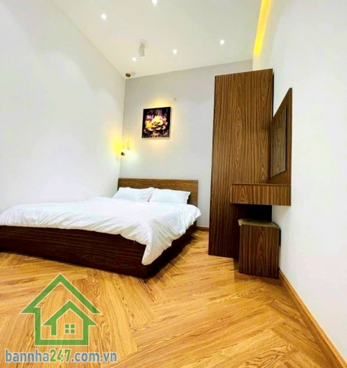 CHỈ 4,95 TỶ (TL) – THỐNG NHẤT, GÒ VẤP – NHÀ MỚI, FULL NỘI THẤT - HẺM THÔNG – Ô TÔ NHỎ NGỦ TRONG NHÀ – CĂN GÓC 2 MẶT THOÁNG Diện tích: 36m² (4 x 9) – Vuông A4