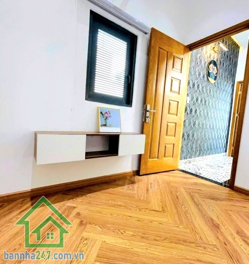 CHỈ 4,95 TỶ (TL) – THỐNG NHẤT, GÒ VẤP – NHÀ MỚI, FULL NỘI THẤT - HẺM THÔNG – Ô TÔ NHỎ NGỦ TRONG NHÀ – CĂN GÓC 2 MẶT THOÁNG Diện tích: 36m² (4 x 9) – Vuông A4