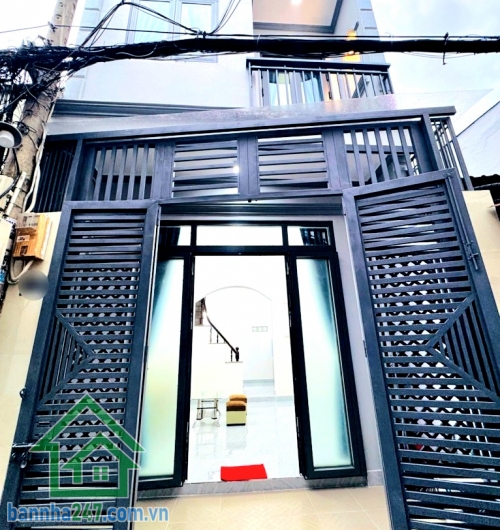 CHỈ 4,7 TỶ – HIẾM! NHÀ ĐẸP TÂN BÌNH – GẦN NHÀ GA T3 & SÂN BAY – 36M² – 2 TẦNG – VUÔNG A4 – HẺM BA GÁC VIVU Diện tích: 36m² (4 x 9m) – vuông A4, công nhận đủ