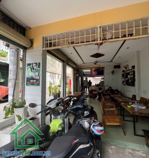 CĂN GÓC 3 MẶT TIỀN KINH DOANH – GẦN NGHĨA PHÁT – P.7 TÂN BÌNH – CHỈ 6,45 TỶ DT: 4.5 x 14m (65m²) – 1 trệt 1 lầu, 2PN – 2WC.  Đường nhựa 6m, xe hơi tránh thoải mái.