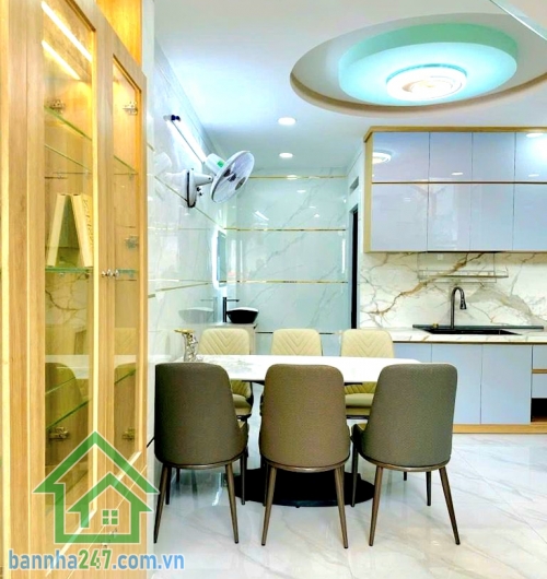 CHỈ 6,55 TỶ – TRUNG TÂM BÌNH TÂN – GIÁP NGUYỄN SƠN, TÂN PHÚ - HẺM XE HƠI – NHÀ 5 TẦNG BTCT – FULL NỘI THẤT – DỌN VÀO Ở NGAY - 5 PN – 3 WC Diện tích đất: 51,1m²