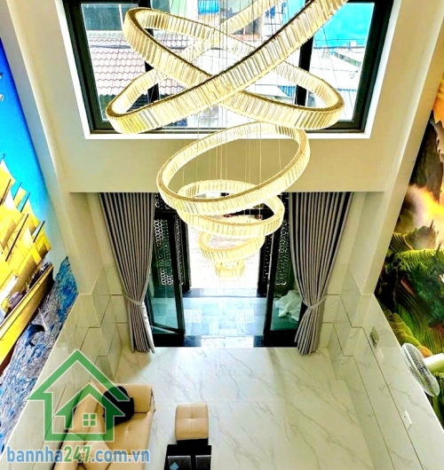 CHỈ 6,55 TỶ – TRUNG TÂM BÌNH TÂN – GIÁP NGUYỄN SƠN, TÂN PHÚ - HẺM XE HƠI – NHÀ 5 TẦNG BTCT – FULL NỘI THẤT – DỌN VÀO Ở NGAY - 5 PN – 3 WC Diện tích đất: 51,1m²