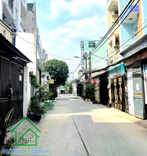 CHỈ 6,55 TỶ – TRUNG TÂM BÌNH TÂN – GIÁP NGUYỄN SƠN, TÂN PHÚ - HẺM XE HƠI – NHÀ 5 TẦNG BTCT – FULL NỘI THẤT – DỌN VÀO Ở NGAY - 5 PN – 3 WC Diện tích đất: 51,1m²