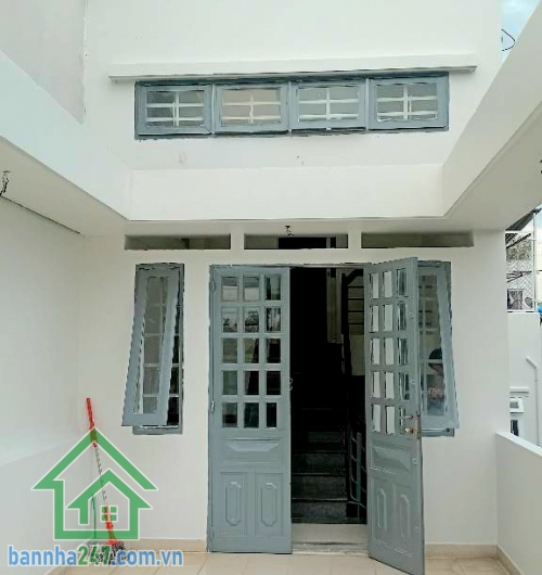 CHỈ 11,6 TỶ - SIÊU PHẨM NHÀ PHỐ NHẤT CHI MAI – SÁT NHÀ GA T3 - 4 PN - 4WC Diện tích: 53,3m² (3,2 x 17m) Kết cấu: 4 tầng BTCT – 1 trệt, 2 lầu, sân thượng - 4 PN - 4 WC
