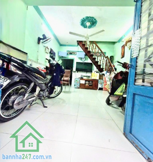 CHỈ 4,3 TỶ (TL) – HẺM 6M XE HƠI – NGAY BÌNH LONG – NGUYỄN SƠN – GIÁP TÂN PHÚ – 36M² – 2PN – 2WC Vị trí vàng – kết nối cực nhanh: Nằm giữa trục Bình Long – Nguyễn Sơn