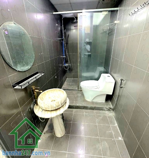 CHỈ 13,8 TỶ (TL) – MẶT TIỀN KINH DOANH – CHỢ BÀ HOA – TRẦN MAI NINH, TÂN BÌNH - 3PN - 2WC Vị trí cực đẹp: ngay khu chợ Bà Hoa (Trần Mai Ninh) – trục thông Bàu Cát