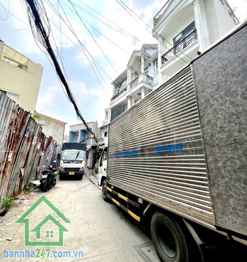 CHỈ 6,8 TỶ – NHÀ 3 TẦNG + SÂN THƯỢNG – GẦN AEON MALL TÂN PHÚ – HXH 6M - 3PN - 3WC Diện tích: 58m² (4 x 14,5m) – vuông vức Kết cấu: 1 trệt + 2 lầu + sân thượng
