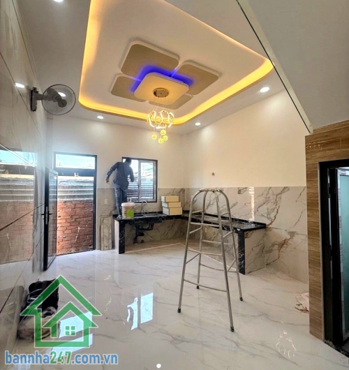 CHỈ 6,9 TỶ – HẺM NHỰA 6M – LÊ VĂN QUỚI – GẦN NGÃ TƯ BỐN XÃ - 56M² (4X14) - 4PN - 3WC DT: 56m² (4 x 14m) - 4 TẦNG BTCT - 4PN – 3WC - Phòng thờ riêng – 2 sân thượng 