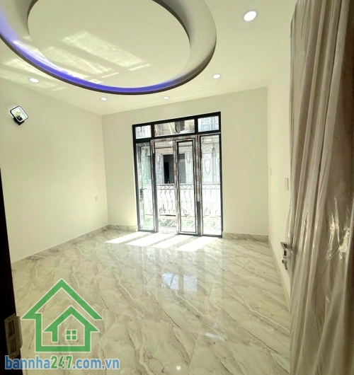 CHỈ 6,9 TỶ – HẺM NHỰA 6M – LÊ VĂN QUỚI – GẦN NGÃ TƯ BỐN XÃ - 56M² (4X14) - 4PN - 3WC DT: 56m² (4 x 14m) - 4 TẦNG BTCT - 4PN – 3WC - Phòng thờ riêng – 2 sân thượng 