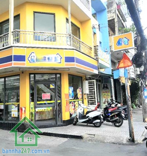 CHỈ 4,65 TỶ – NHÀ MỚI XINH - P10. TÂN BÌNH - 2 TẦNG – HẺM BA GÁC – KHÔNG LỘ GIỚI DT: 4x8m (32m² công nhận đủ, vuông A4) Kết cấu: 1 trệt 1 lầu đúc thật – 2PN, 2WC