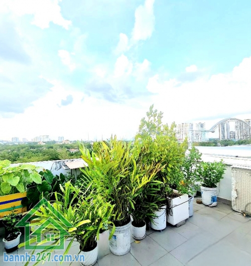 NHỈNH 17 TỶ – MTKD ĐƯỜNG CHÍNH VÀO MIZUKI PARK – CÓ THANG MÁY – TẶNG FULL NỘI THẤT GỖ CAO CẤP DT: 105m² (5x21)m – 1 trệt, 4 lầu, thang máy.