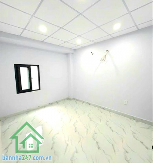 CHỈ 4,65 TỶ – NHÀ MỚI XINH - P10. TÂN BÌNH - 2 TẦNG – HẺM BA GÁC – KHÔNG LỘ GIỚI DT: 4x8m (32m² công nhận đủ, vuông A4) Kết cấu: 1 trệt 1 lầu đúc thật – 2PN, 2WC